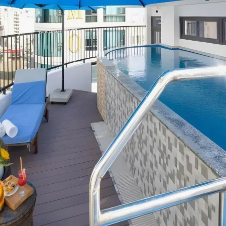 Menora Premium Da Nang - Sea Corner Boutique