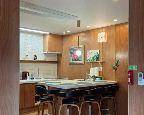 Jeju Gallery House Hotel in zona Giardino Banglim-Won