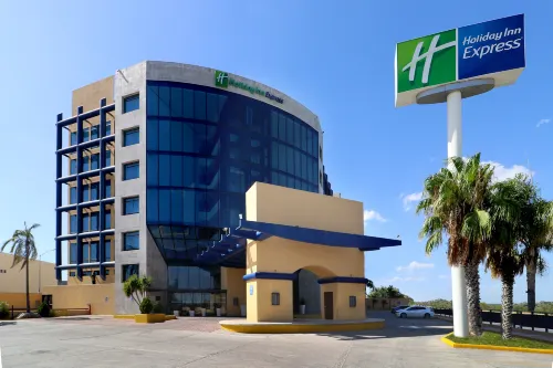 Holiday Inn Express NUEVO LAREDO by IHG - Gym