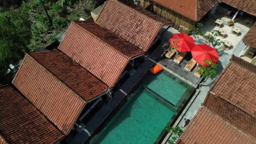 Nusa Summerville - Lodges
