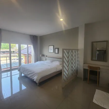 Chula House