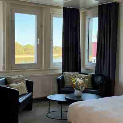 Hotel am Rhein Rooms