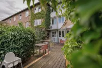 Flensbed Hotel & Hostel - Pet friendly