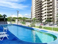 Katsuura Hilltop Hotel & Residence - Kolam Renang