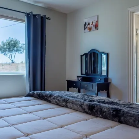 46 West Walnut Hill by Avantstay Vineyard Views + Gourmet Kitchen Near Downtown Paso Robles