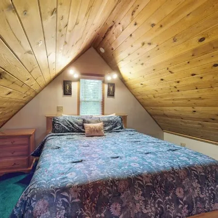 Quiet A-frame Tucked Off the Road in Girdwood