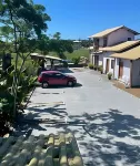 Chalés da Guarda do Embaú - parking