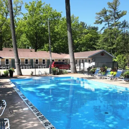 Grand Bend's Blue Water Motel