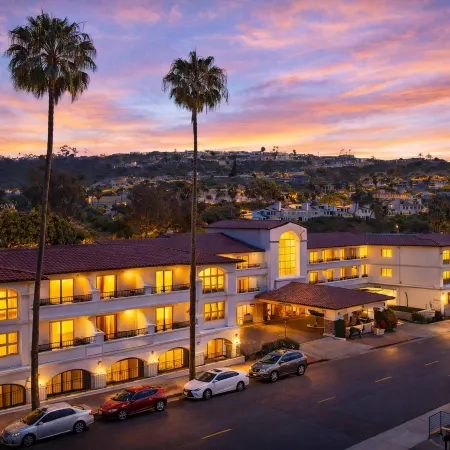 The Volare, Ascend Hotel Collection