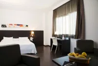 Hotel Sercotel Plana Parc - Pysäköinti