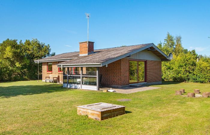 6 Person Holiday Home in Ørsted-by Traum