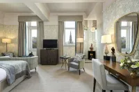 The Balmoral Hotel - Parking
