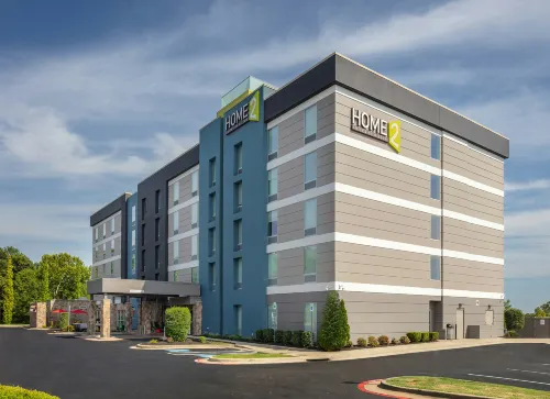 Home2 Suites by Hilton Little Rock West - 주차장