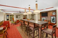 Hampton Inn Athens - parking