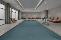 Embassy Suites by Hilton Wilmington Riverfront - piscine