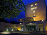 Blue Diamond Pune Ihcl SeleQtions - ที่มีบาร์