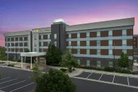 Home2 Suites by Hilton Denver International Airport - Airport Shuttle