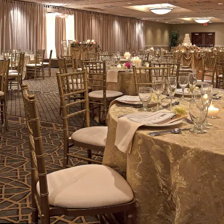 Embassy Suites by Hilton Chicago Schaumburg Woodfield