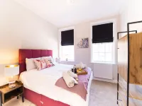 Nice Apartment With Lush Rooftop Terrace - Apartments