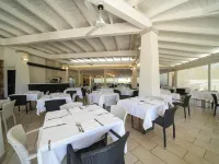 Limone Beach Resort - 4-Star