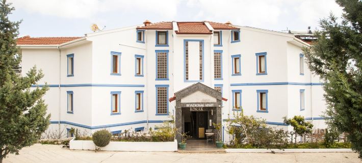 Beyaz Konak Evleri Hotele w: Datça