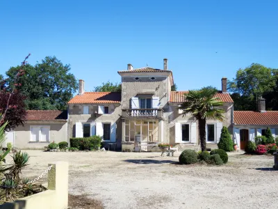 Pontac-Gadet 2