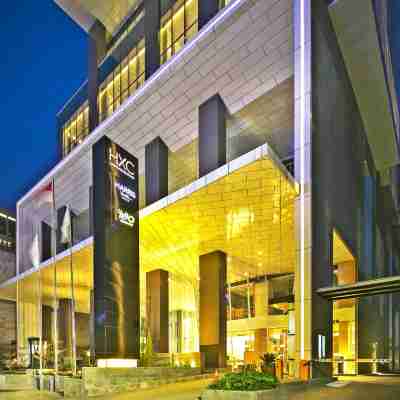 Vertu Harmoni Jakarta Hotel Exterior