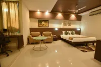Dibrugarh Club House Отели в г. Дибрагарх