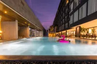 Ana Anan Resort & Villas Pattaya - Pool