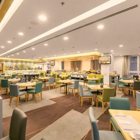Liberty Central Saigon Centre Hotel Отели рядом с достопримечательностью «Район 1»