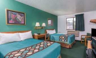 Super 8 by Wyndham New Stanton