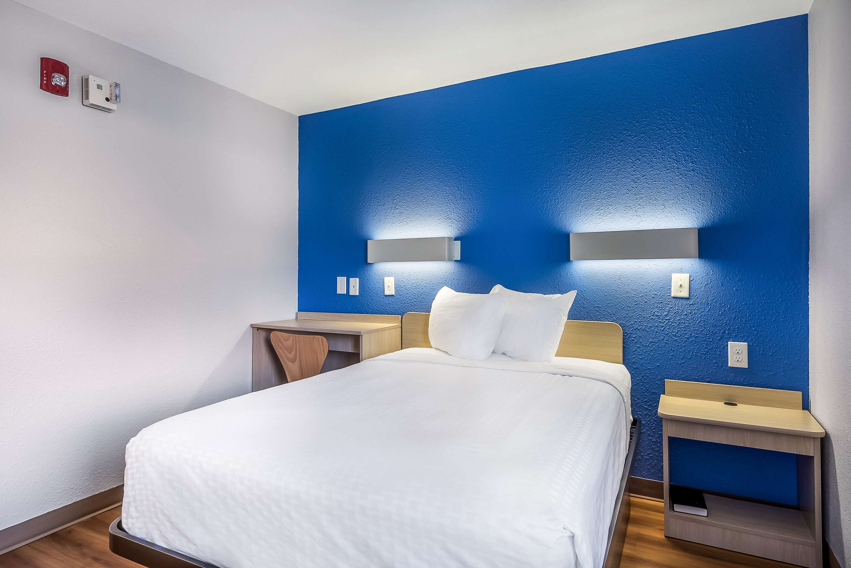 Americas Best Value Inn East Peoria