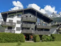 Champraz Hotel a 
