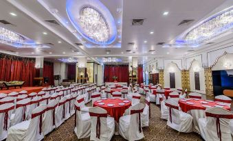 Grand Dhillon Hotel