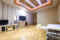 Goheung Nokdong BM Hotels near Geogeumdo