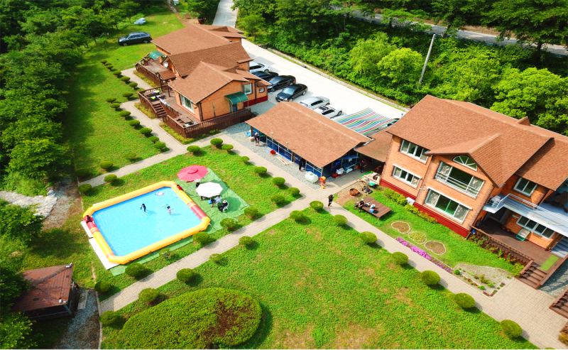 펜션 정원 풍경