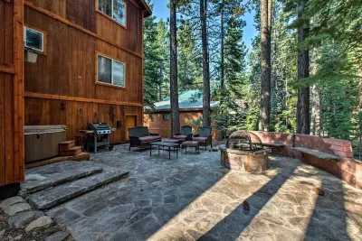 Moosetrack by AvantStay Cozy Cabin in the Heart of Tahoe Donner