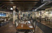 10 Park Street Hotel & Banquets - Breakfast
