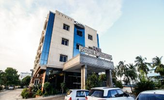Hotel Udhayam International - Housity
