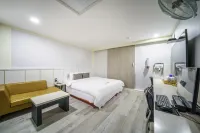 부산 엄궁 썸 하단역  주변 호텔