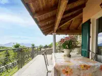 Federica Hotels in Viggiona