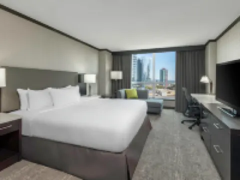 ヒルトン バンクーバー メトロタウン バーナビーのホテル