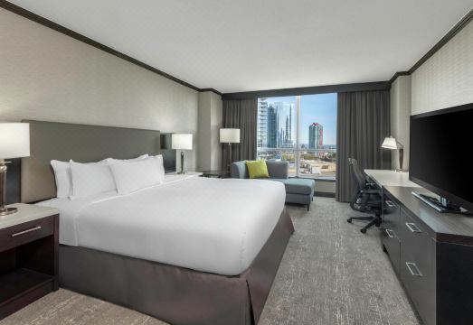 1. 힐튼 밴쿠버 메..