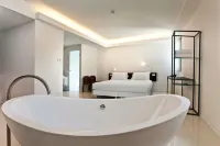 โรงแรมไอเดน บาย เบสเวสเทิร์น เจเอชดี ดูแนนท์ - ที่มีฟิตเนส