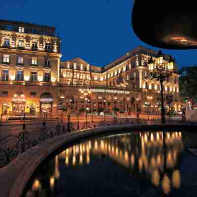 Steigenberger Icon Frankfurter Hof Hotel Exterior