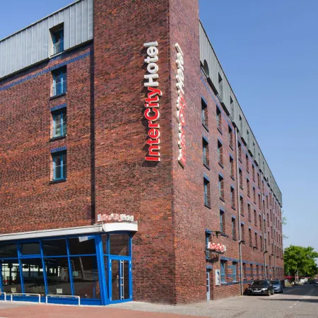 IntercityHotel Hamburg-Altona Отели рядом с достопримечательностью «Музей Альтоны»