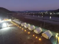 Sancheong Gyeongho Riverside Auto Campsite Hotel a Hamyang