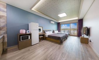 Yeosu Haeteurak Pension