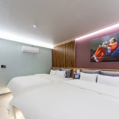 Hotel the Araboda Hotels near Hwajeong Station