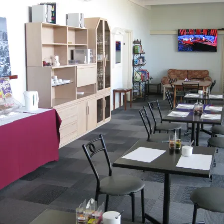 Rose City Motor Inn